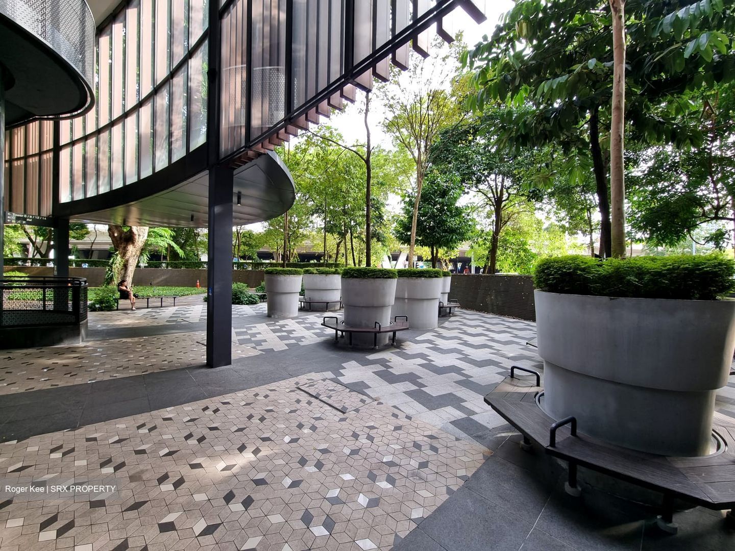 The Venue Shoppes (D13), Retail #479267221